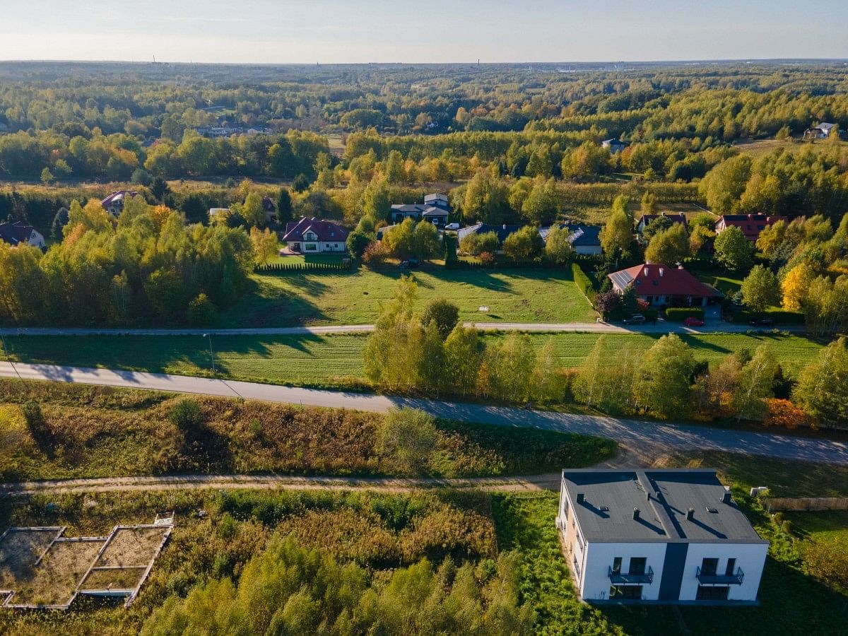 Działka  pokojowe na Sprzedaż