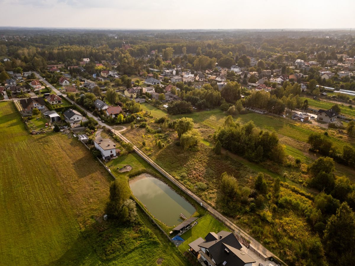 Działka  pokojowe na Sprzedaż