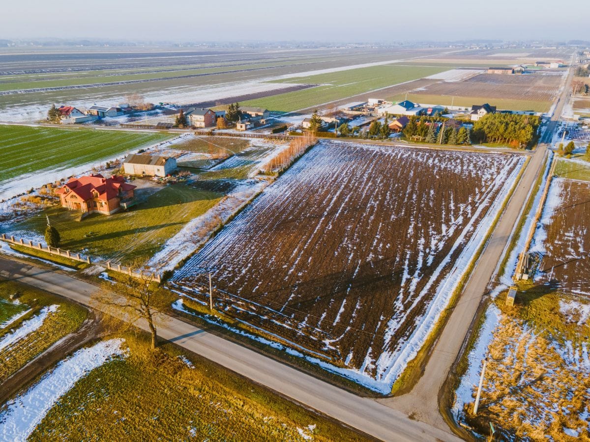 Działka  pokojowe na Sprzedaż
