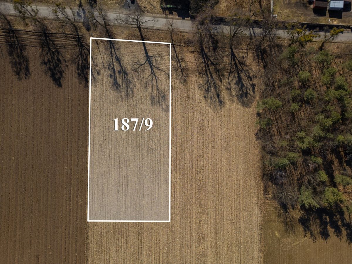 Działka  pokojowe na Sprzedaż