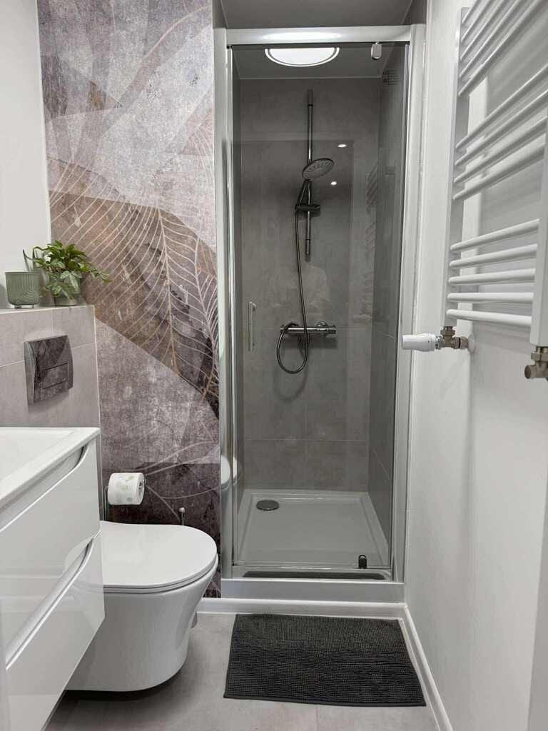 Mieszkanie 7 pokojowe na Sprzedaż