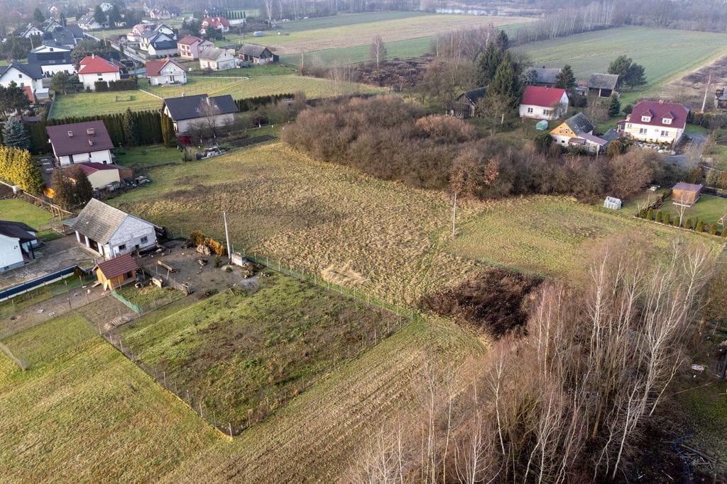 Działka  pokojowe na Sprzedaż