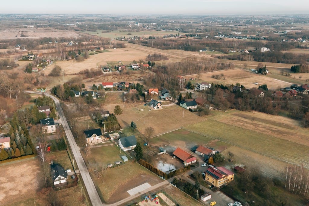 Działka  pokojowe na Sprzedaż