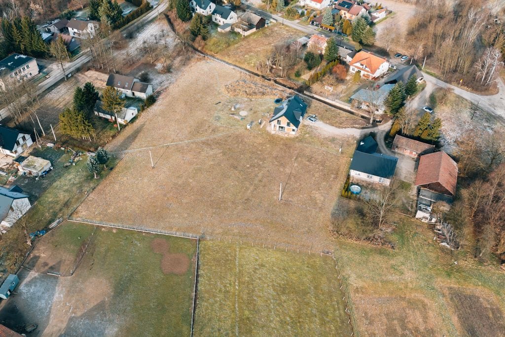 Działka  pokojowe na Sprzedaż