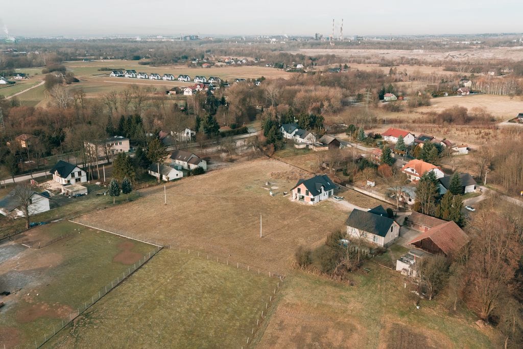 Działka  pokojowe na Sprzedaż