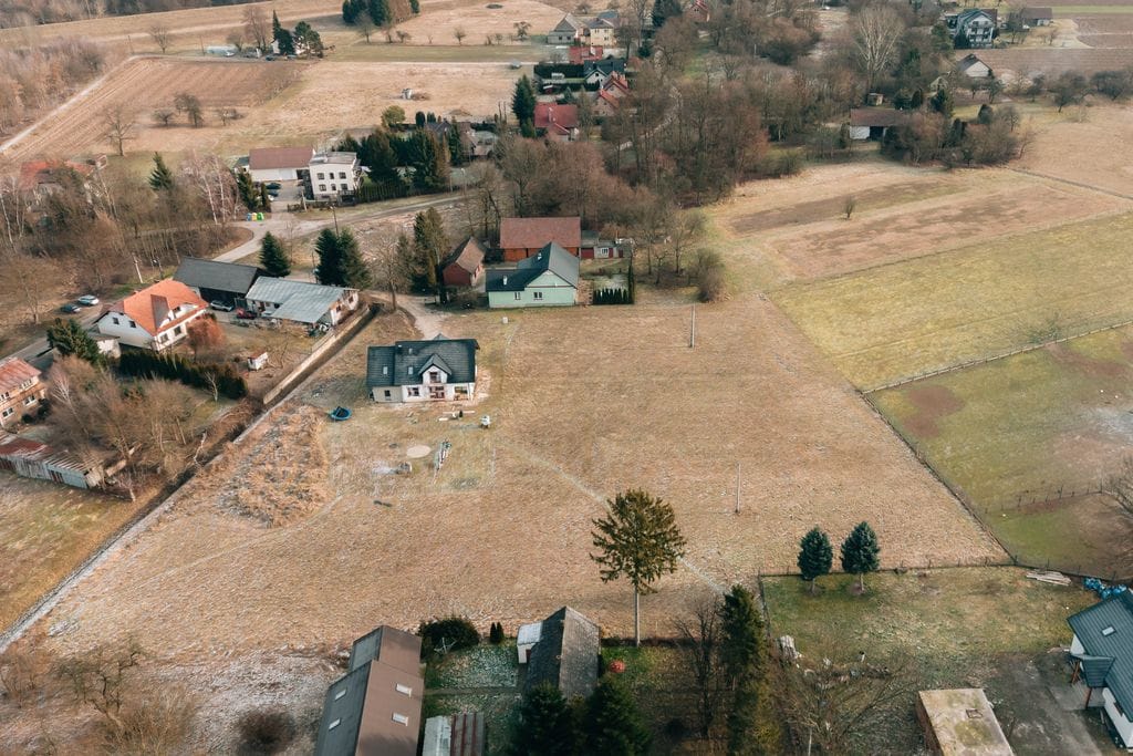Działka  pokojowe na Sprzedaż