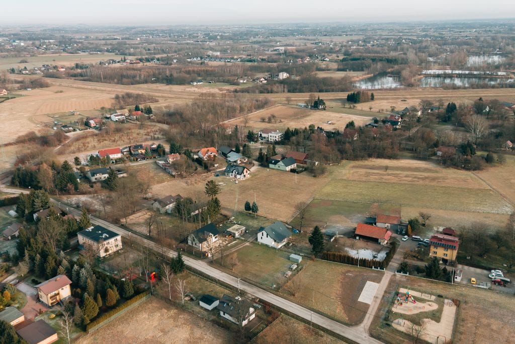Działka  pokojowe na Sprzedaż