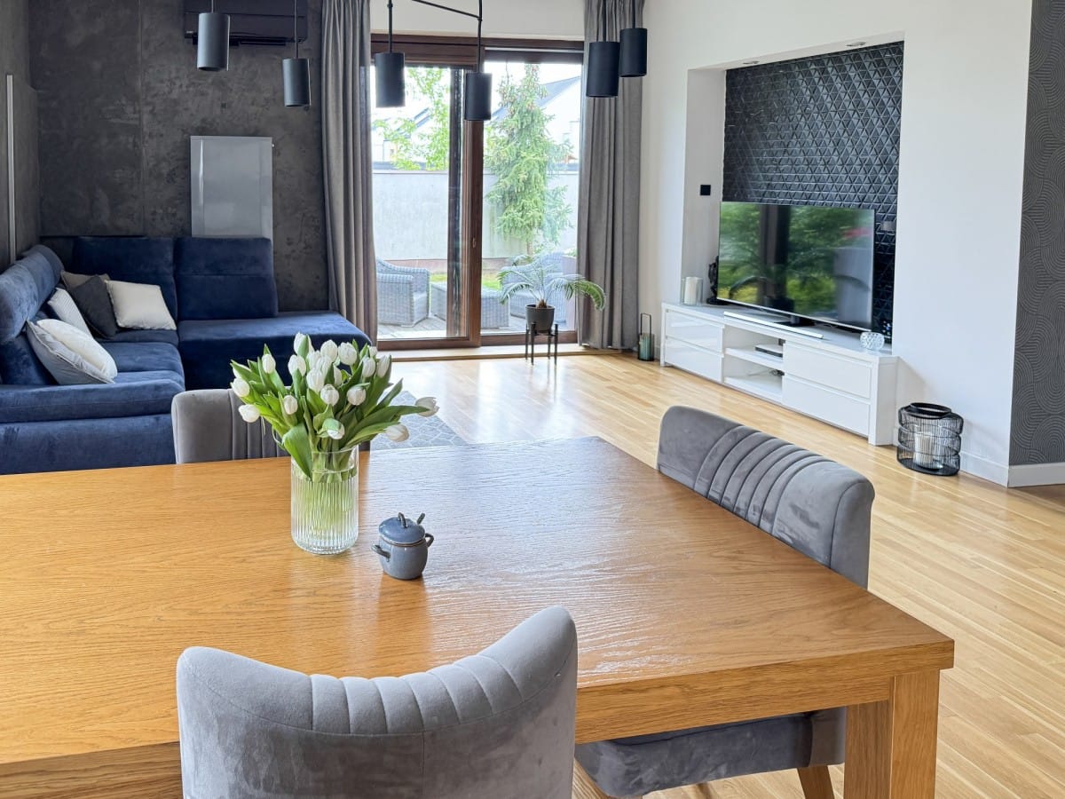 Dom 6 pokojowe na Wynajem