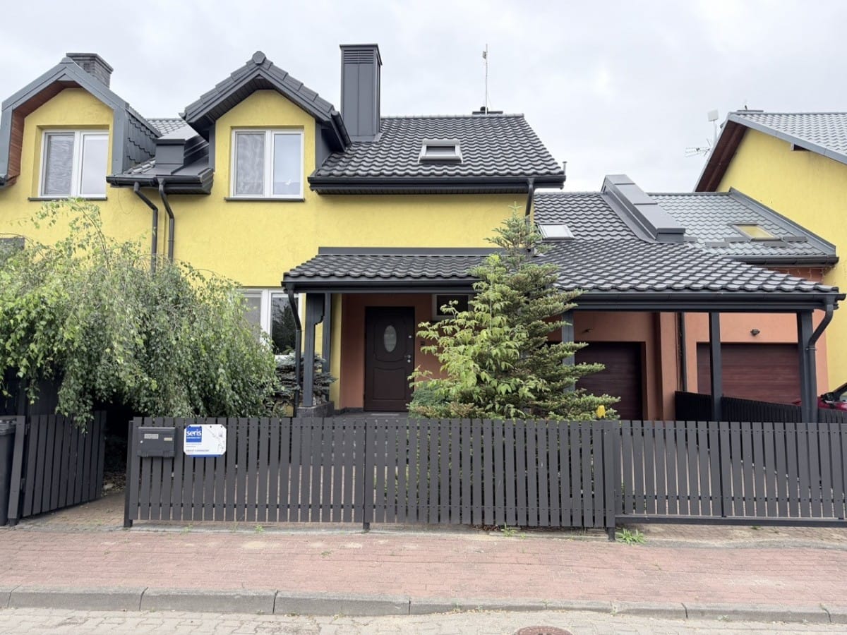Dom 5 pokojowe na Sprzedaż
