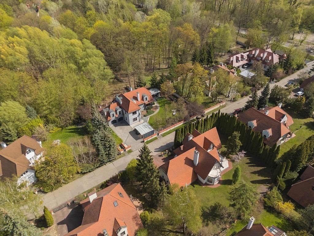 Dom 5 pokojowe na Sprzedaż
