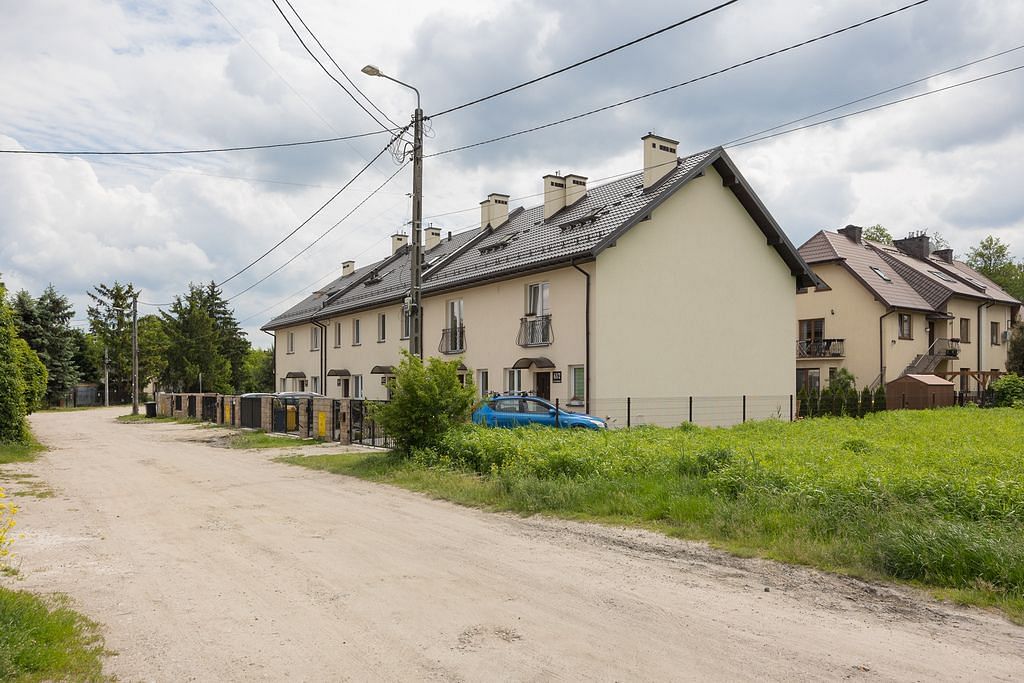 Dom 4 pokojowe na Sprzedaż