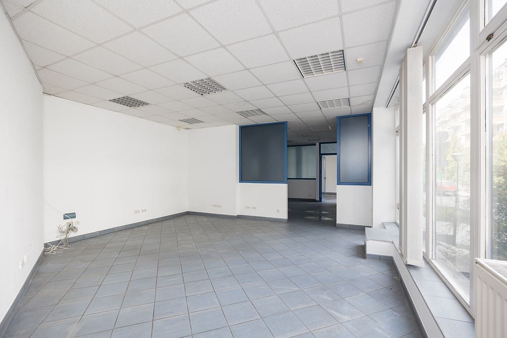 Lokal użytkowy  pokojowe na Sprzedaż