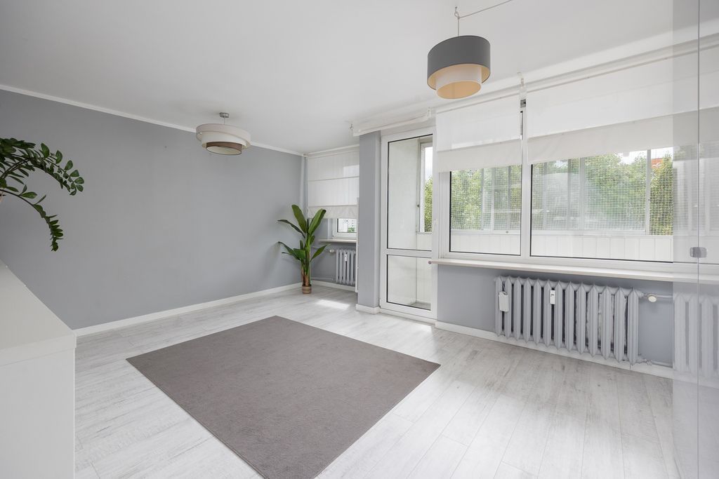 Mieszkanie na Sprzedaż 3 pokoje agencja Tur Nieruchomości Mieszkanie 3 pokojowe na Sprzedaż