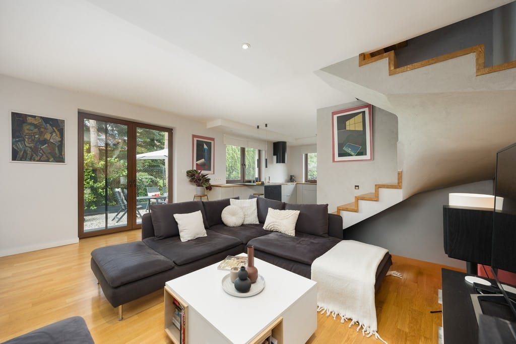 Dom 5 pokojowe na Sprzedaż