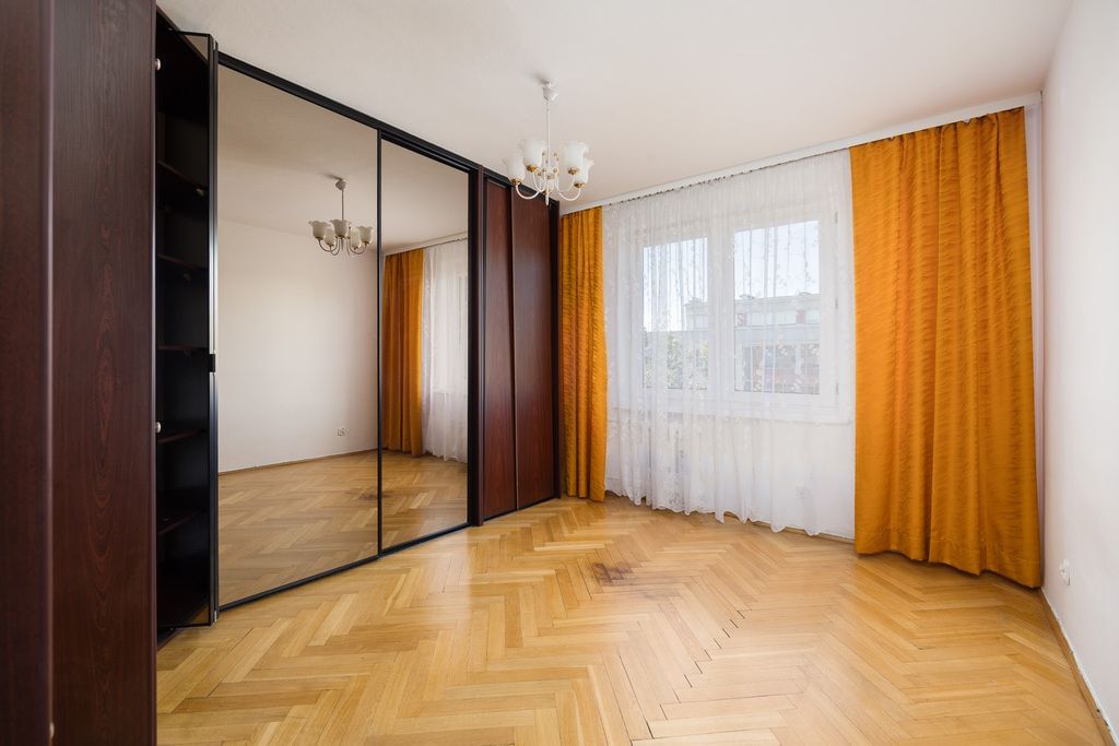 Mieszkanie 3 pokojowe na Sprzedaż