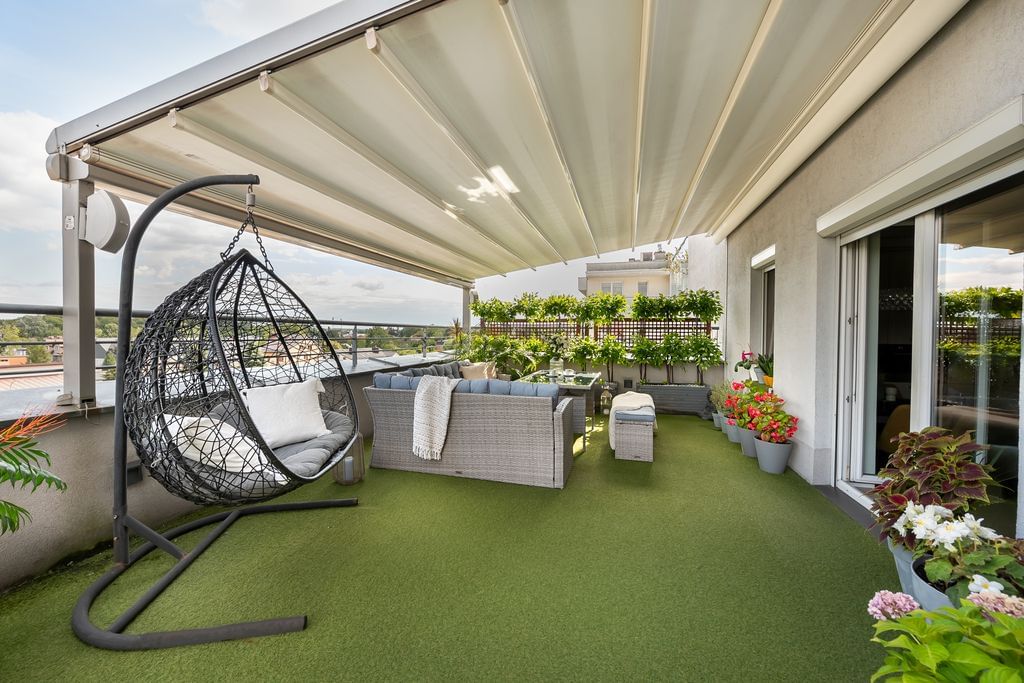 Mieszkanie 4 pokojowe na Sprzedaż