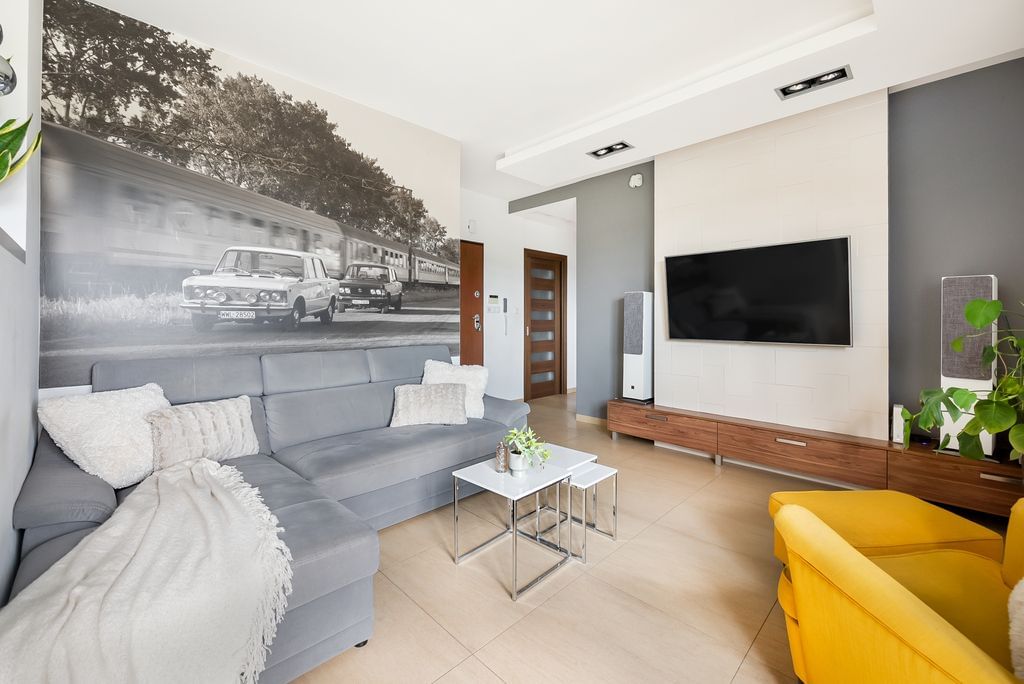 Mieszkanie 4 pokojowe na Sprzedaż