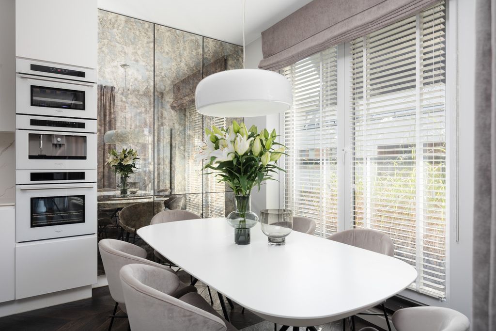 Mieszkanie 4 pokojowe na Sprzedaż