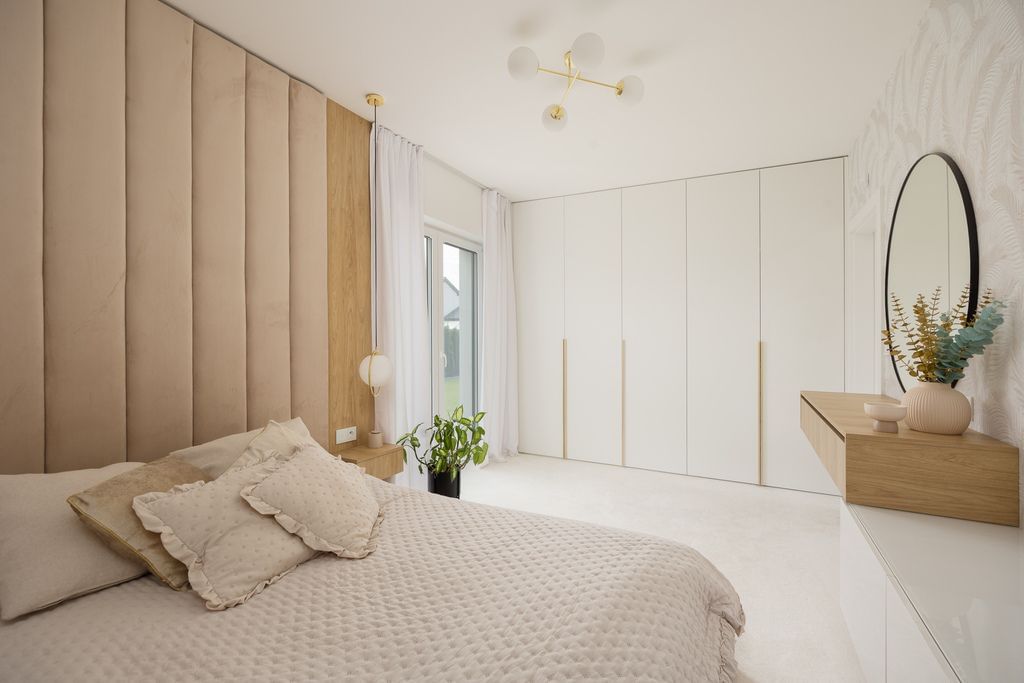 Dom 4 pokojowe na Sprzedaż