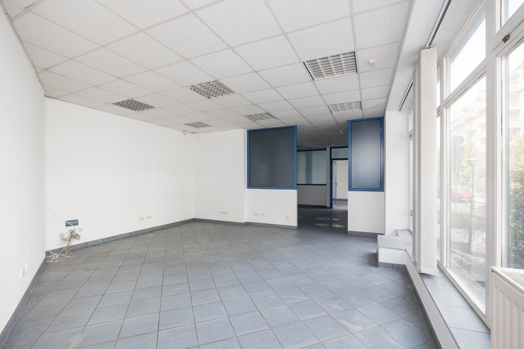 Lokal użytkowy  pokojowe na Sprzedaż