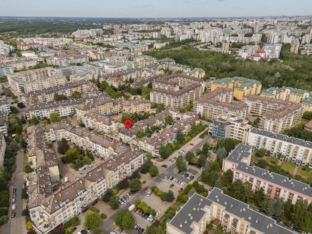 Lokal użytkowy  pokojowe na Sprzedaż