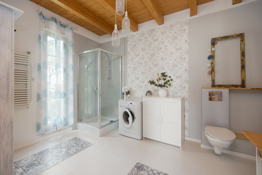 Dom 4 pokojowe na Sprzedaż