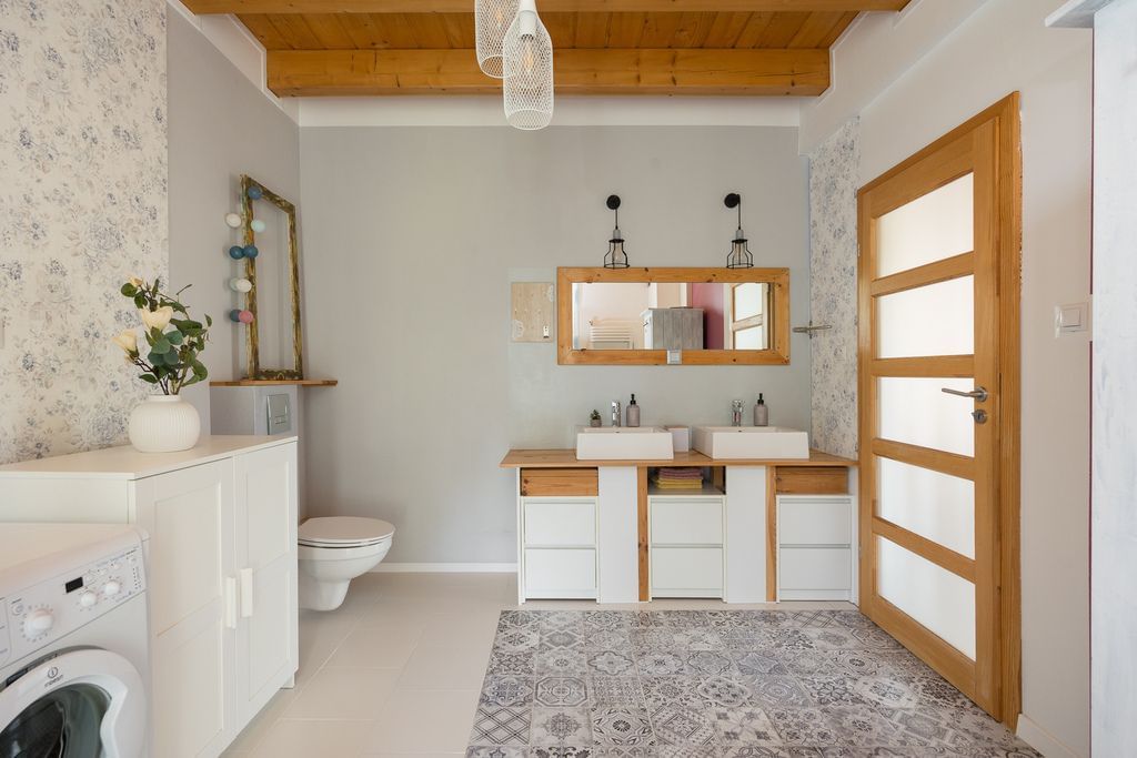 Dom 4 pokojowe na Sprzedaż