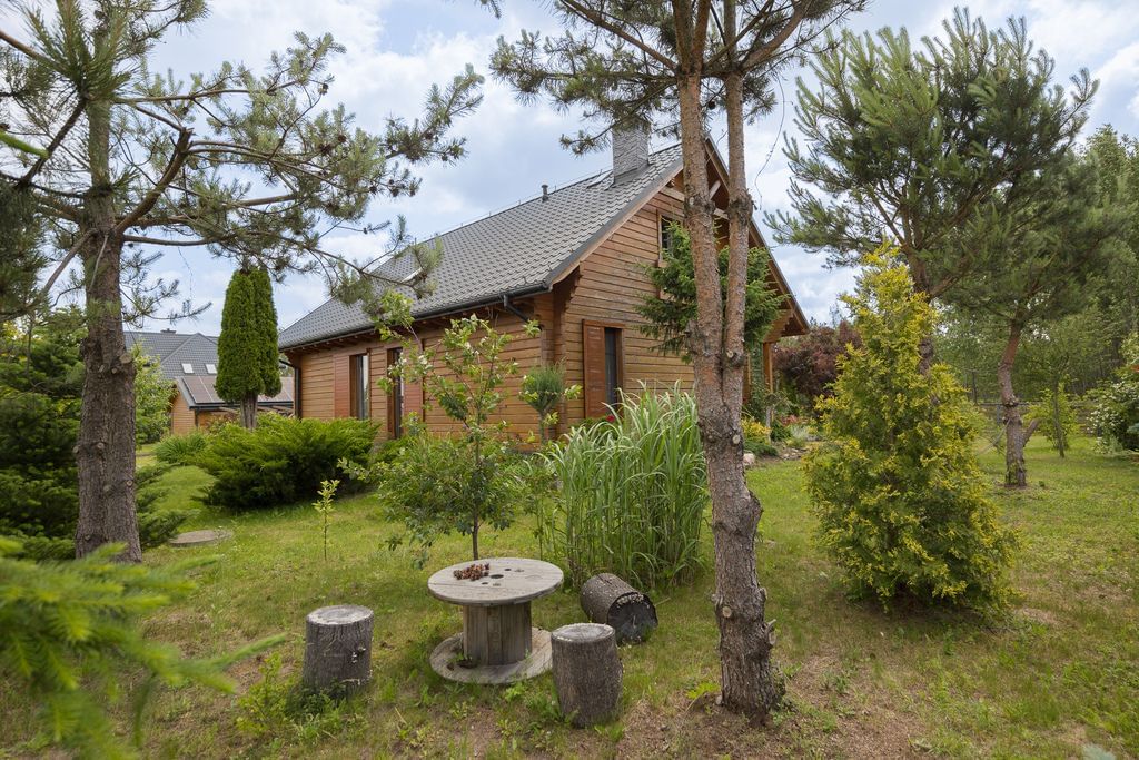 Dom 4 pokojowe na Sprzedaż