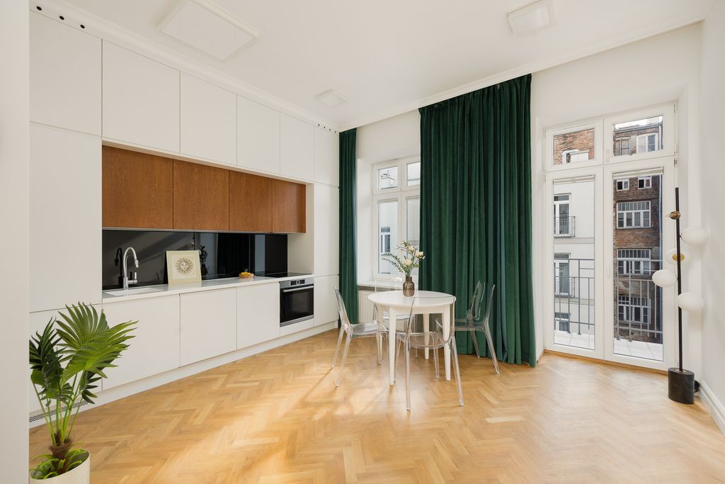 Mieszkanie 2 pokojowe na Sprzedaż