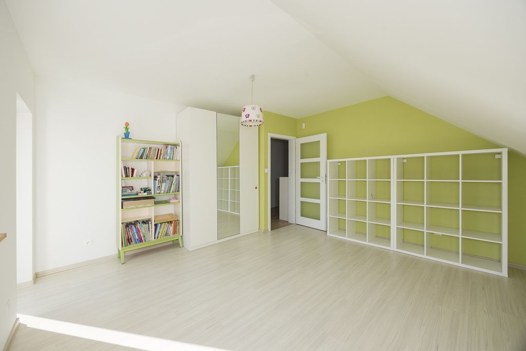 Dom 6 pokojowe na Sprzedaż