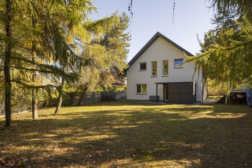 Dom 6 pokojowe na Sprzedaż