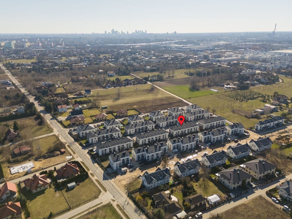 Dom 4 pokojowe na Sprzedaż