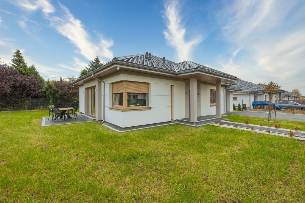 Dom 4 pokojowe na Sprzedaż