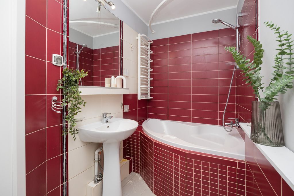 Mieszkanie 3 pokojowe na Sprzedaż