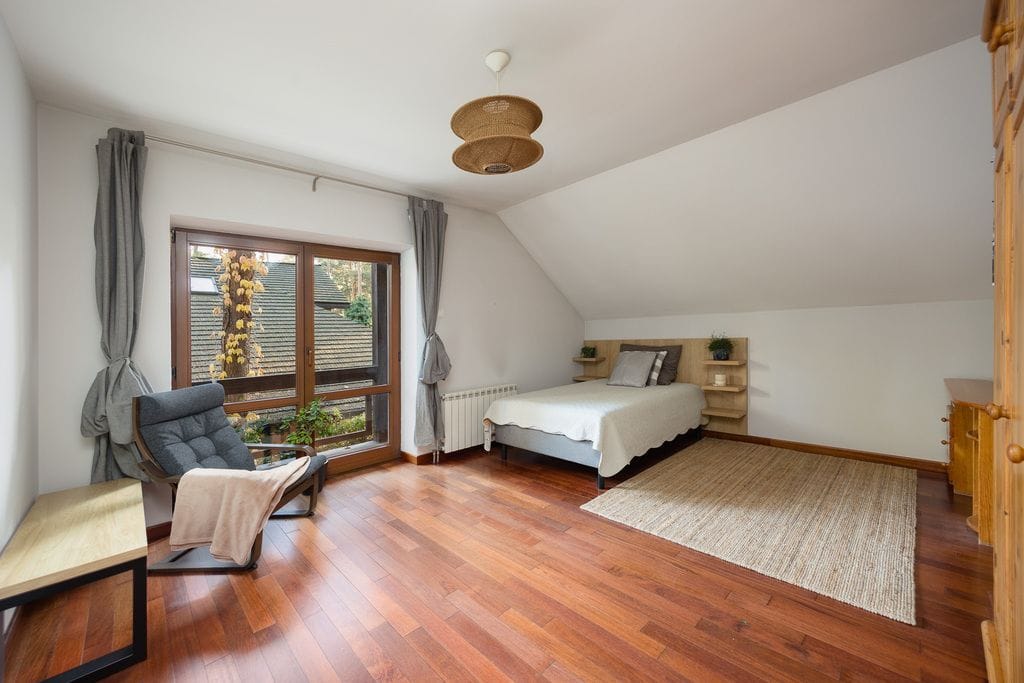 Dom 5 pokojowe na Sprzedaż