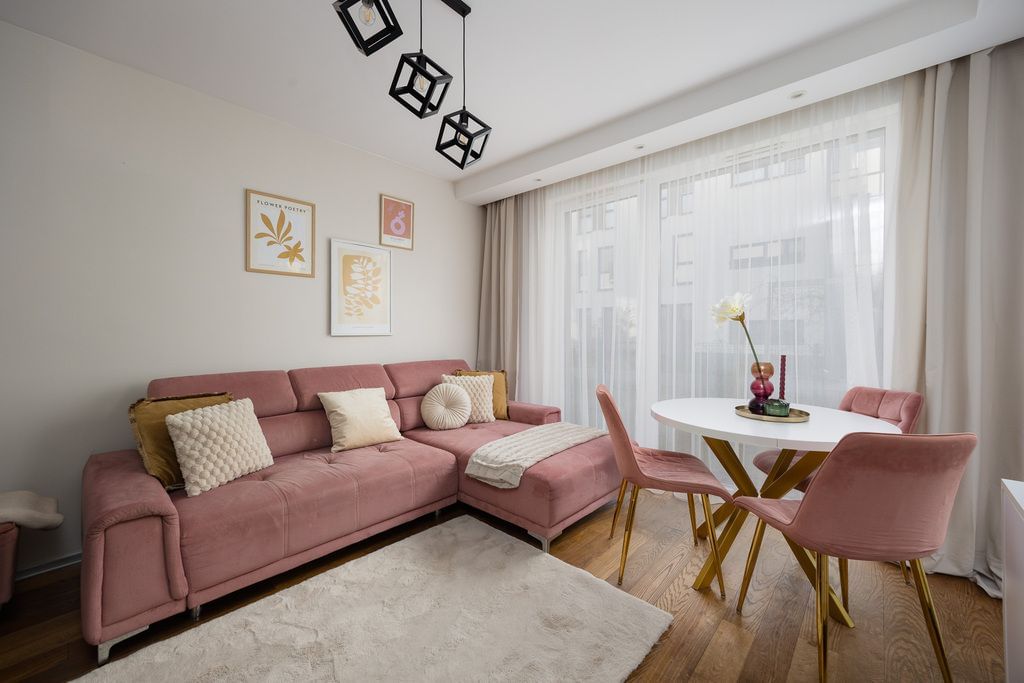 Mieszkanie 3 pokojowe na Sprzedaż