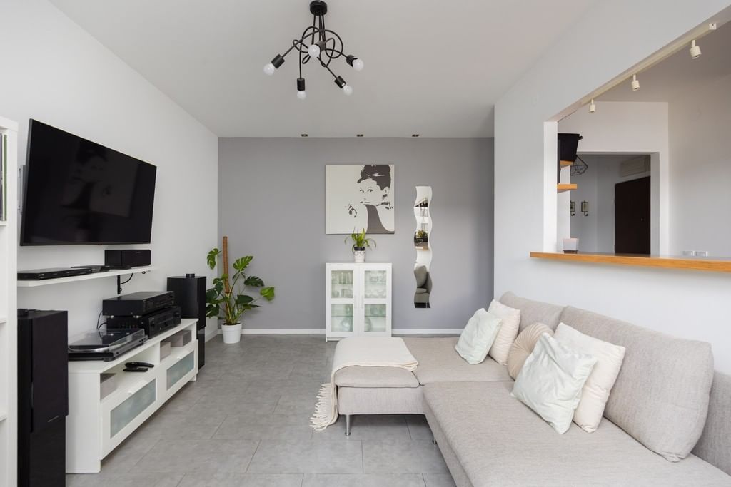 Mieszkanie 3 pokojowe na Sprzedaż