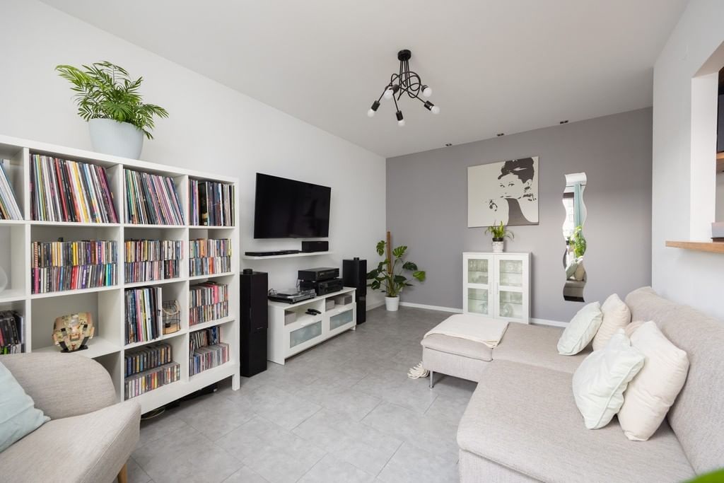 Mieszkanie 3 pokojowe na Sprzedaż