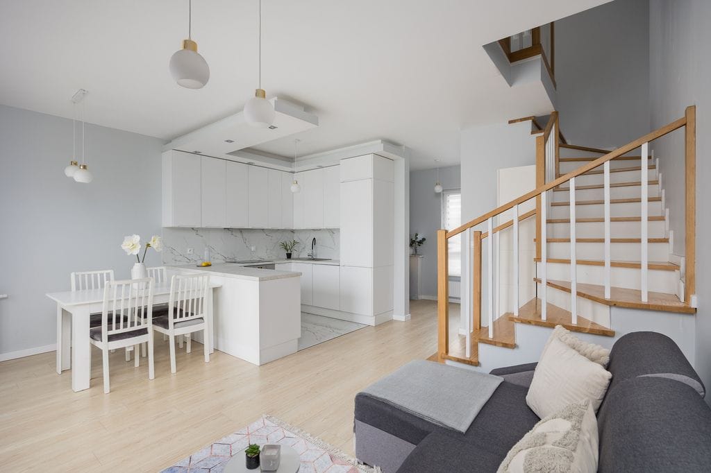 Dom 4 pokojowe na Sprzedaż