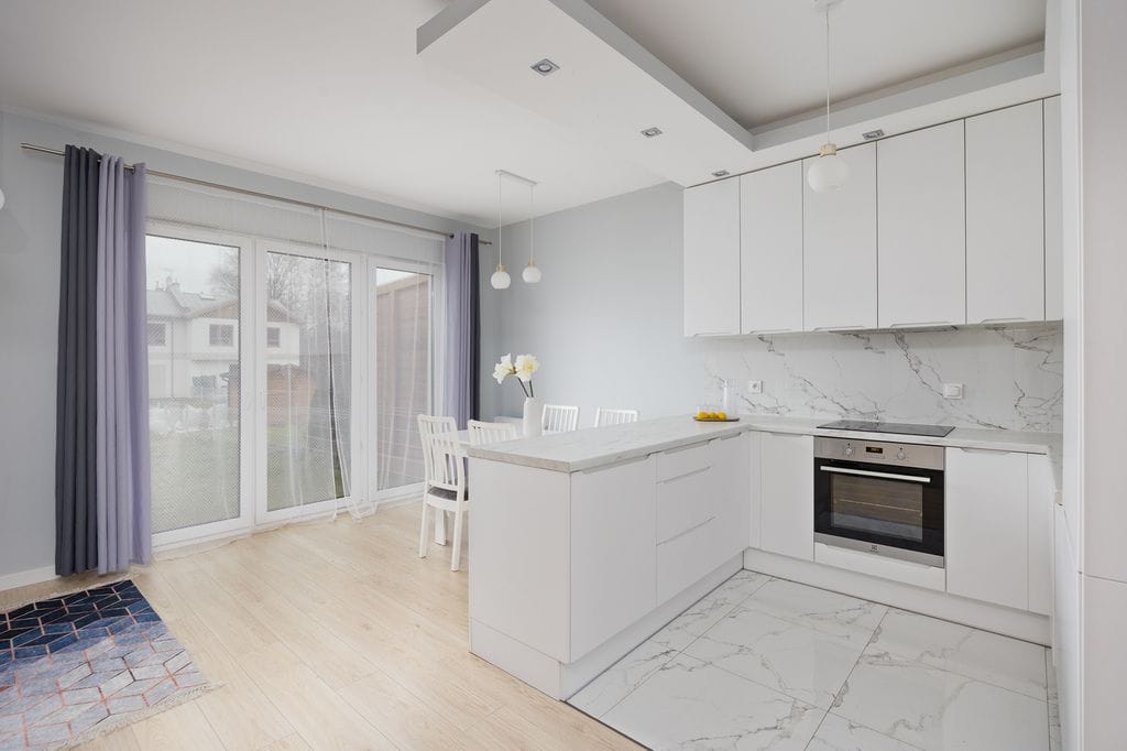 Dom 4 pokojowe na Sprzedaż