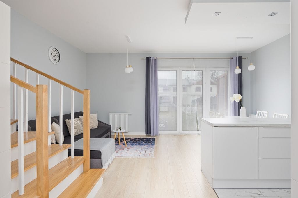 Dom 4 pokojowe na Sprzedaż