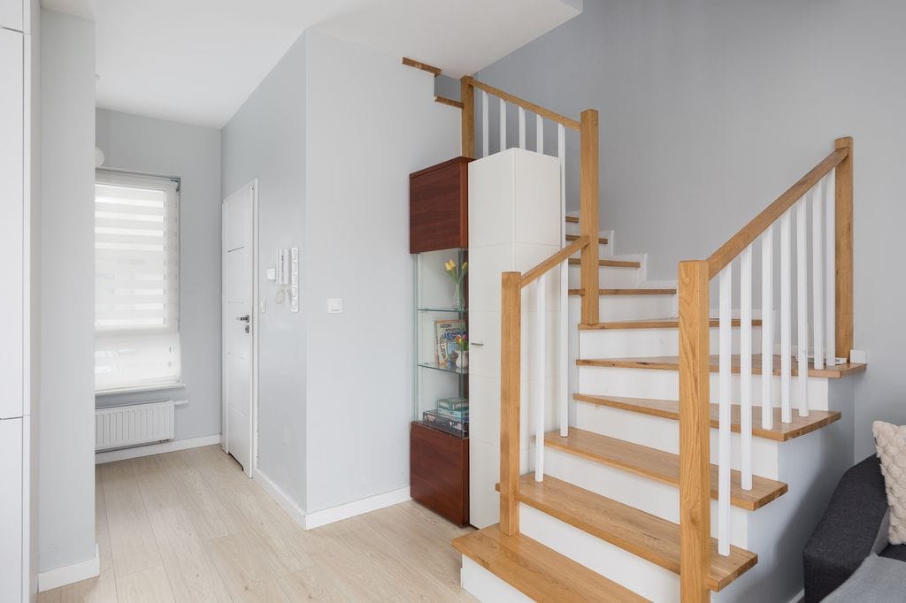 Dom 4 pokojowe na Sprzedaż