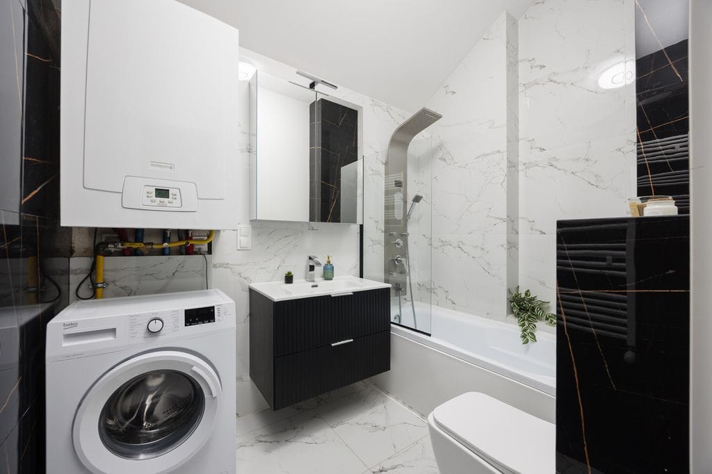 Dom 4 pokojowe na Sprzedaż