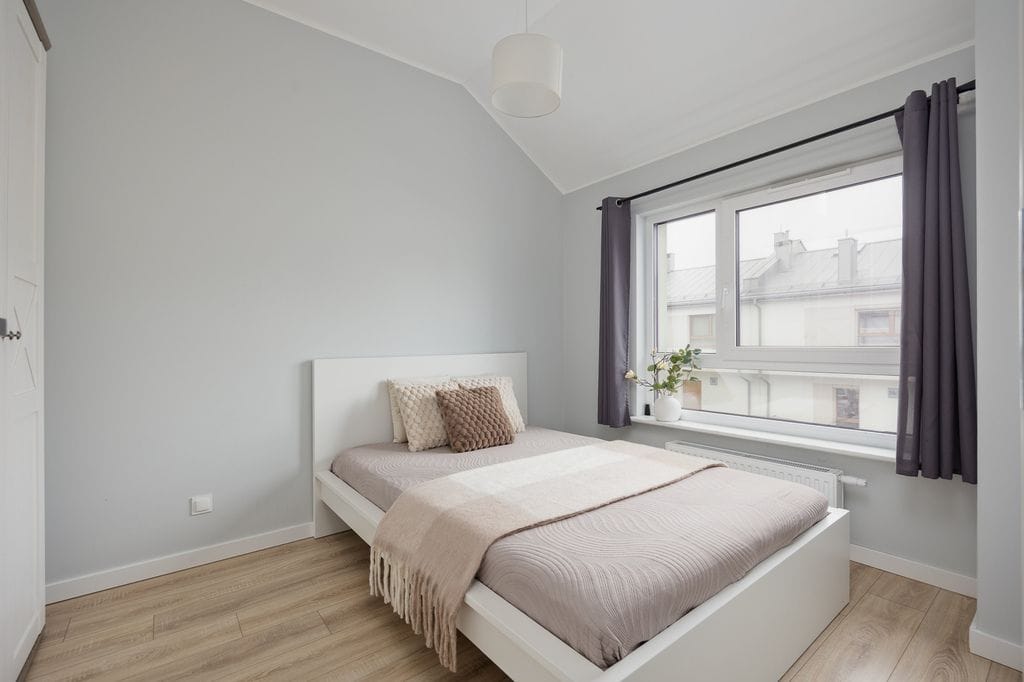 Dom 4 pokojowe na Sprzedaż