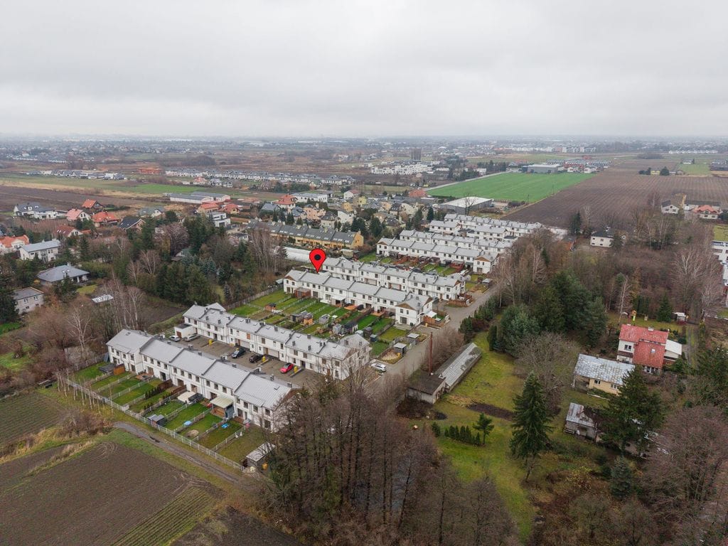 Dom 4 pokojowe na Sprzedaż