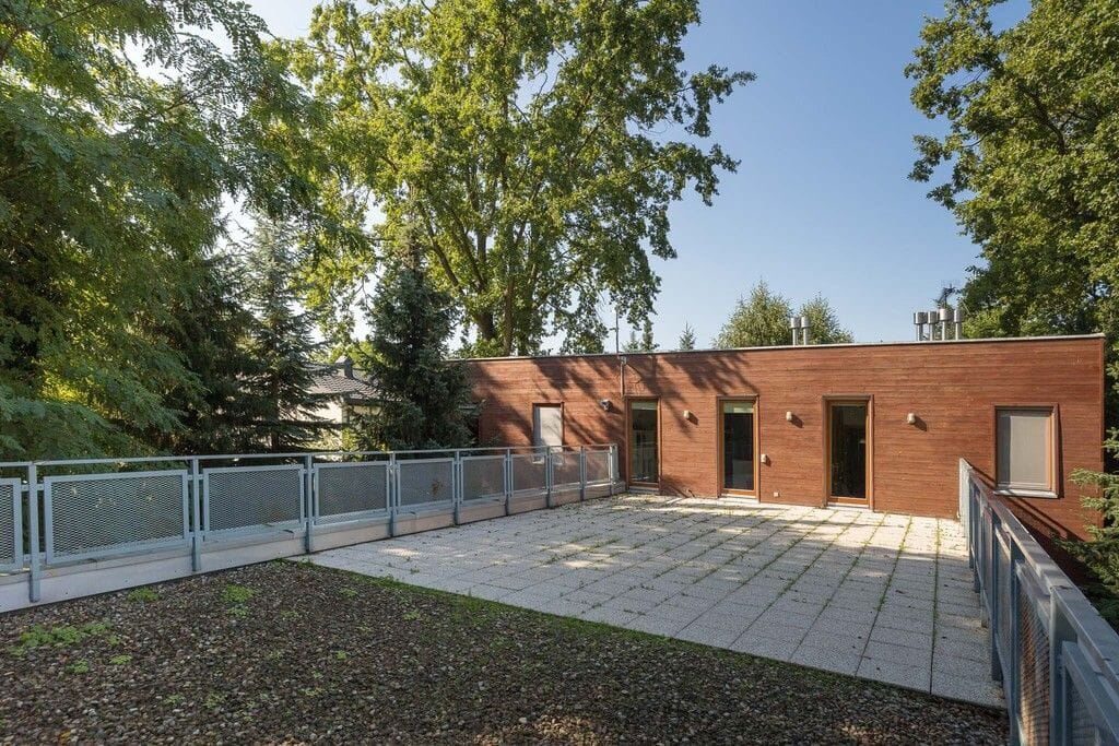 Dom 6 pokojowe na Sprzedaż