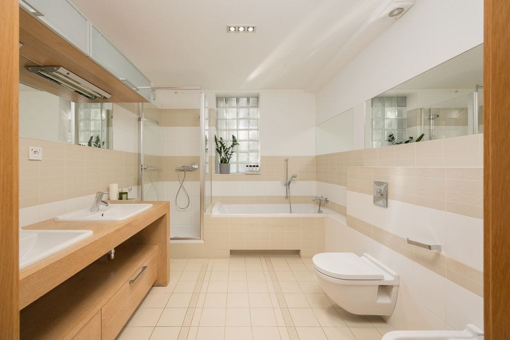 Dom 6 pokojowe na Sprzedaż