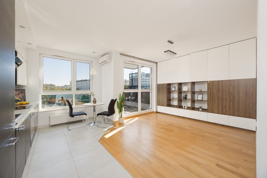 Mieszkanie 2 pokojowe na Sprzedaż