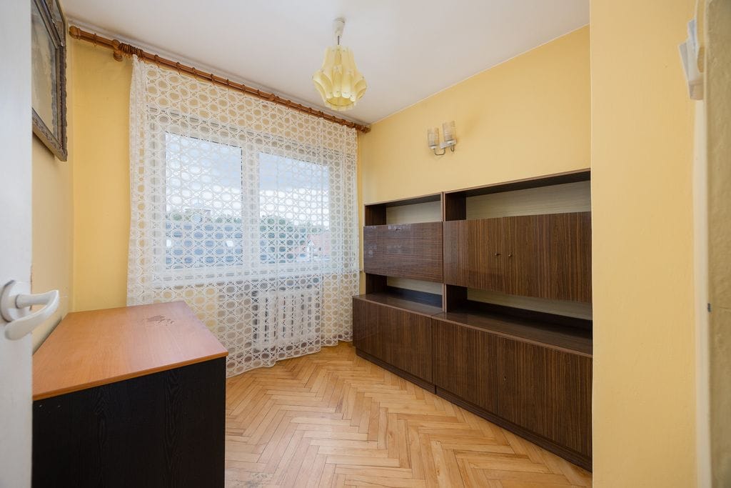 Dom 5 pokojowe na Sprzedaż