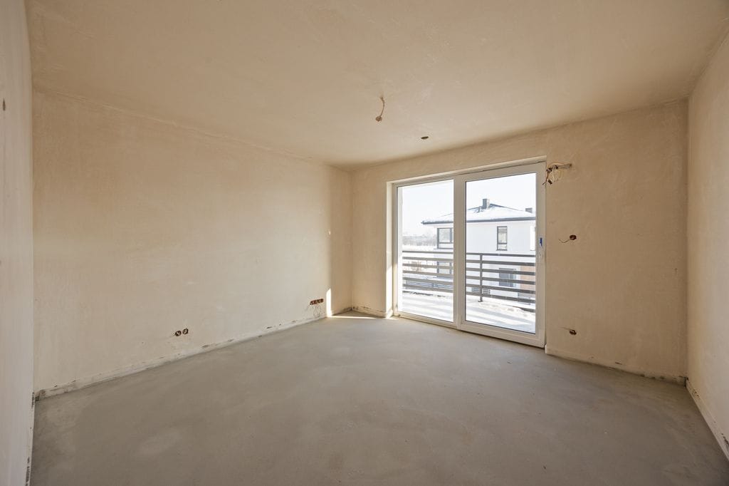 Dom 5 pokojowe na Sprzedaż